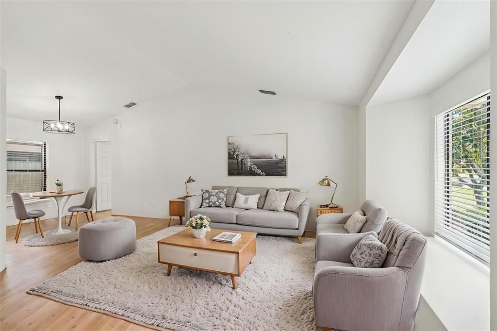 В аренду: $2,950 (3 спален, 2 ванн, 1677 Квадратных фут)