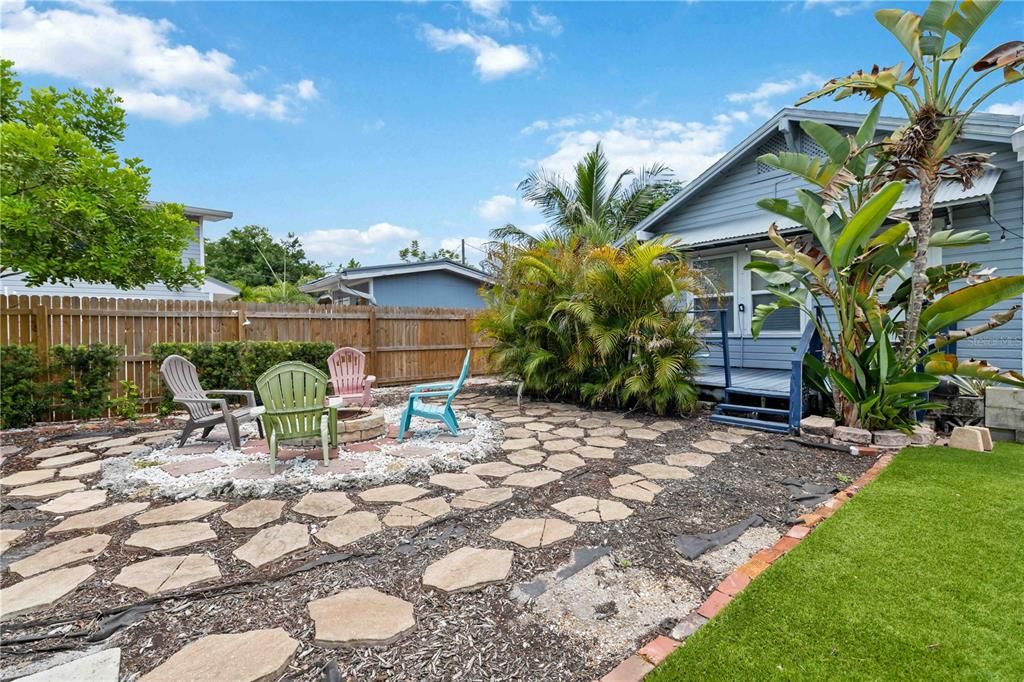 En Venta: $329,000 (3 camas, 2 baños, 1452 Pies cuadrados)