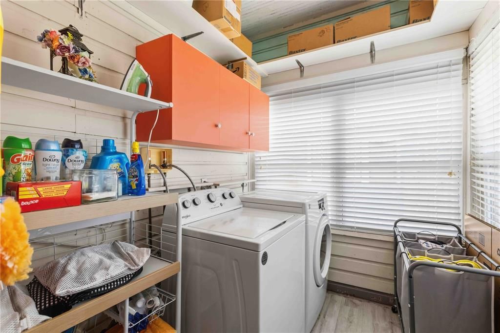 En Venta: $329,000 (3 camas, 2 baños, 1452 Pies cuadrados)