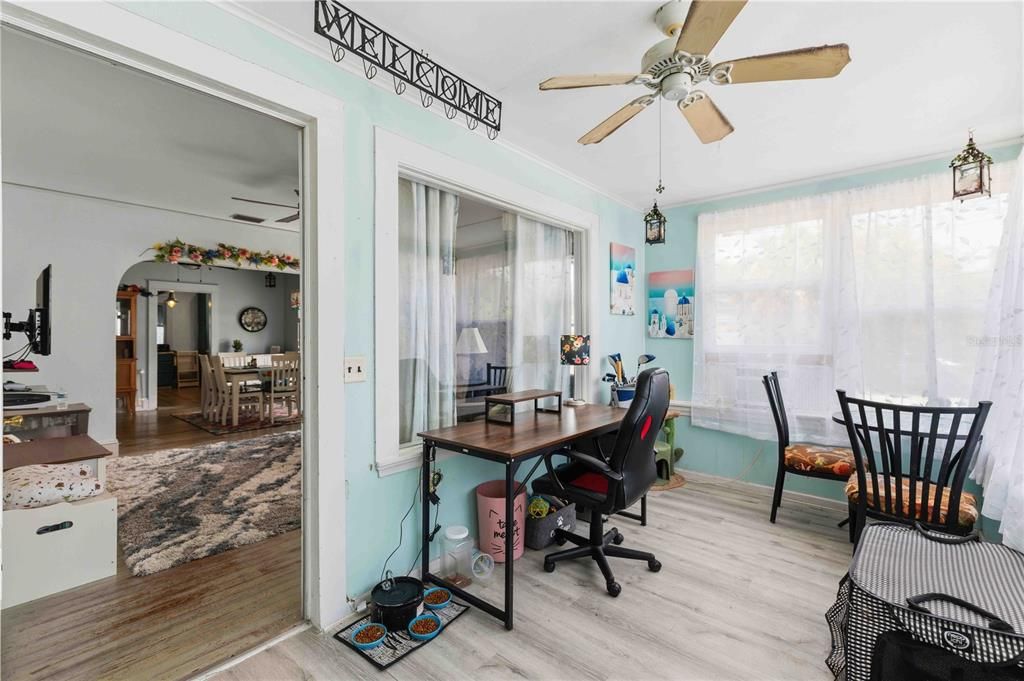En Venta: $329,000 (3 camas, 2 baños, 1452 Pies cuadrados)