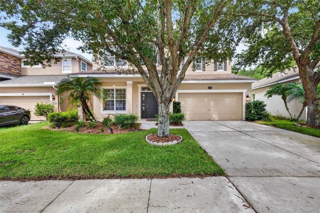 For Sale: $414,000 (4 beds, 2 baths, 2552 Square Feet)