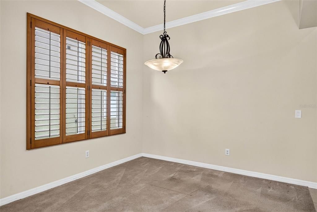 For Sale: $414,000 (4 beds, 2 baths, 2552 Square Feet)