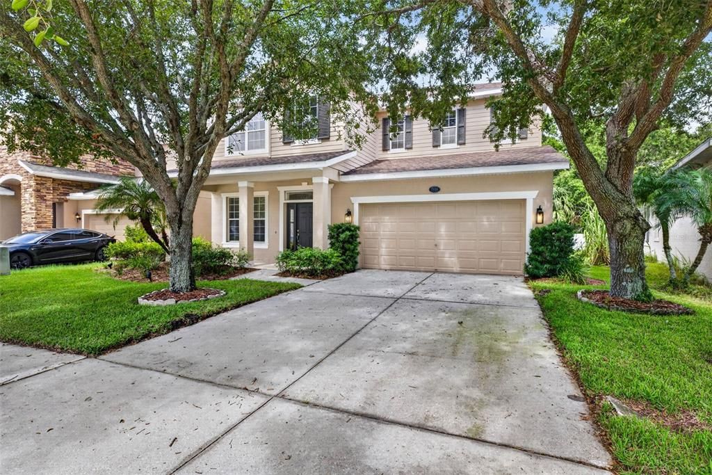 For Sale: $414,000 (4 beds, 2 baths, 2552 Square Feet)