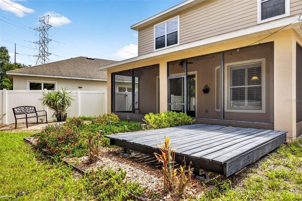 For Sale: $414,000 (4 beds, 2 baths, 2552 Square Feet)