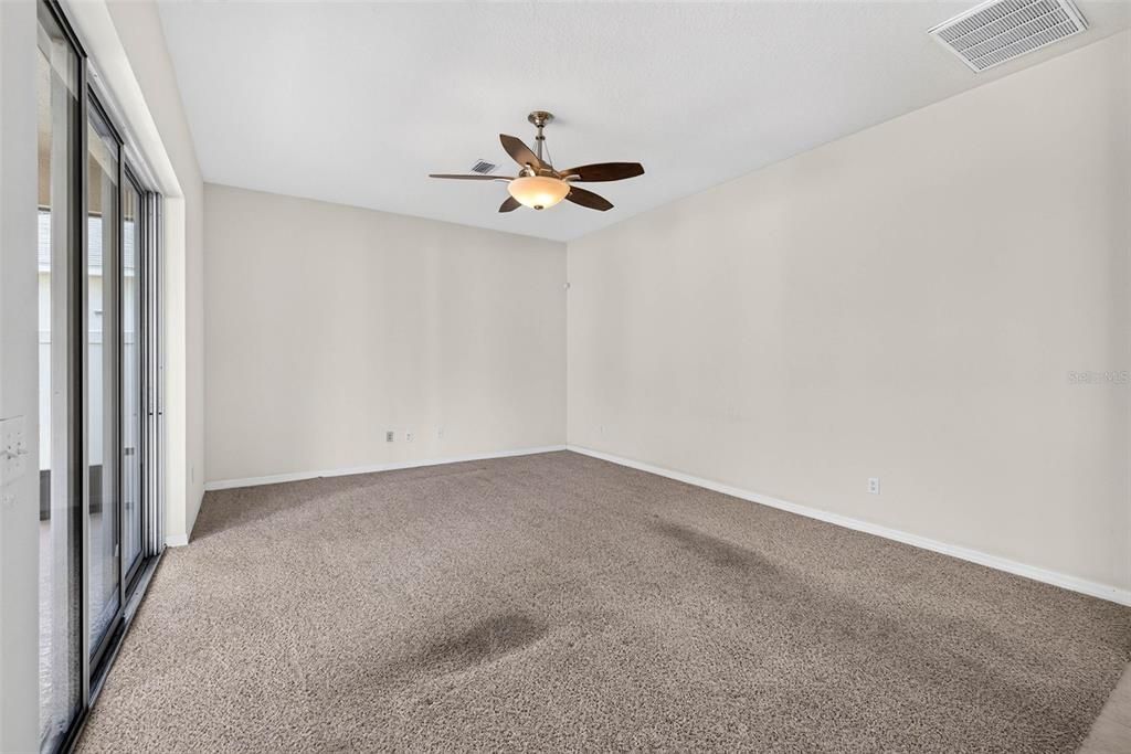 For Sale: $414,000 (4 beds, 2 baths, 2552 Square Feet)
