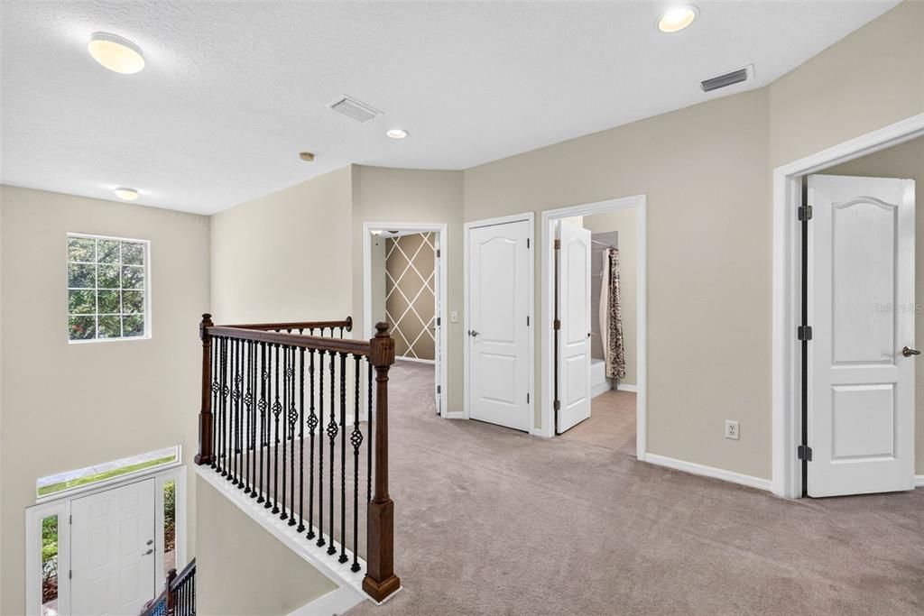 For Sale: $414,000 (4 beds, 2 baths, 2552 Square Feet)