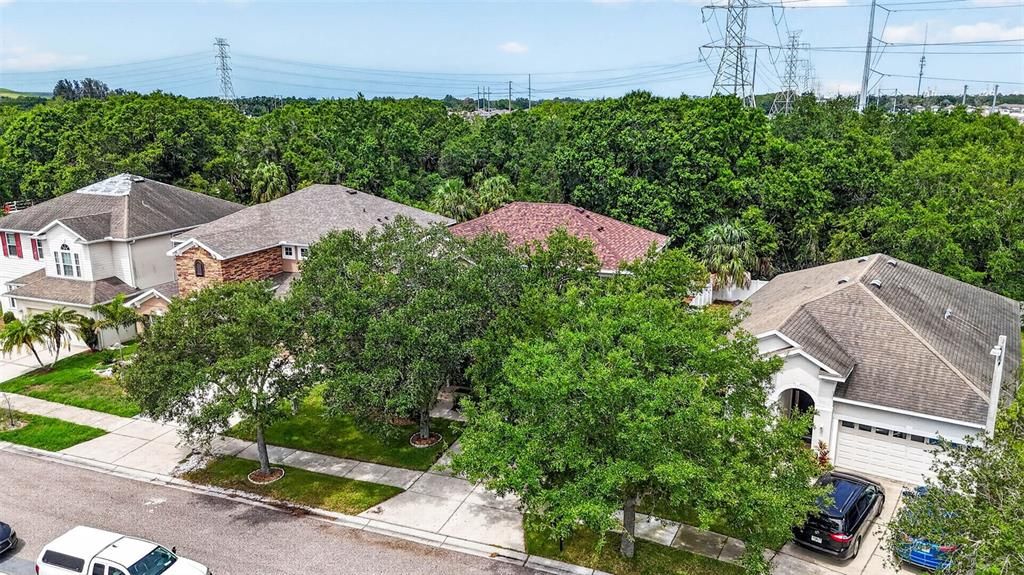 For Sale: $414,000 (4 beds, 2 baths, 2552 Square Feet)