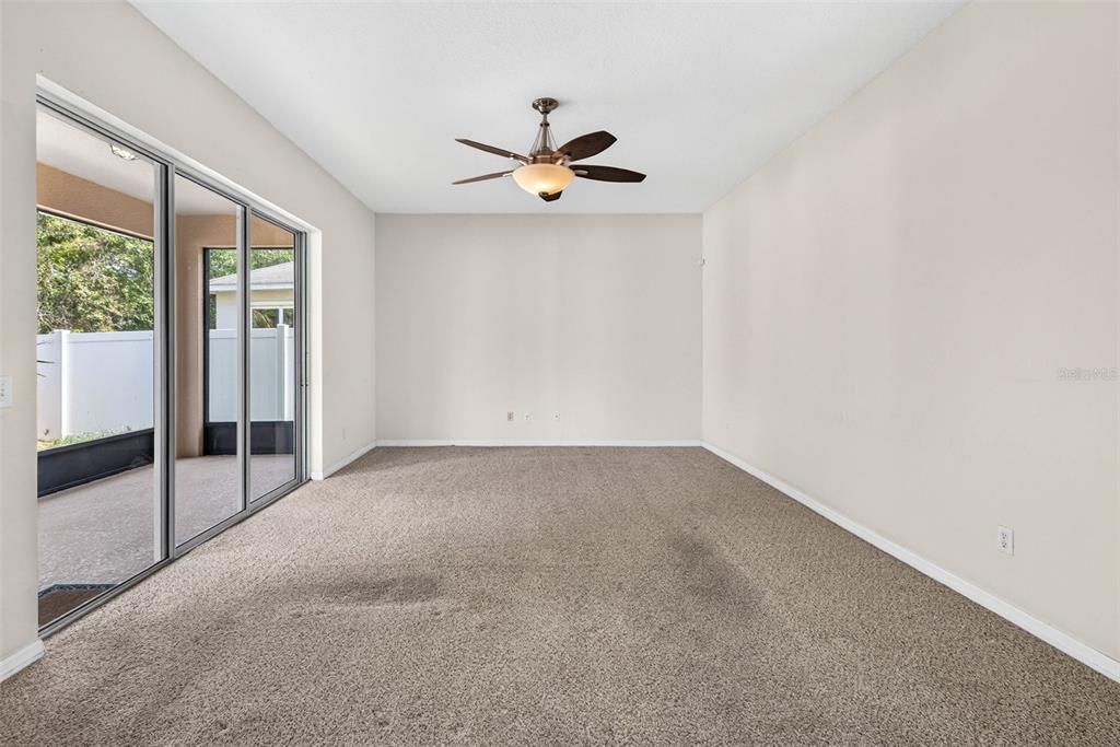 For Sale: $414,000 (4 beds, 2 baths, 2552 Square Feet)