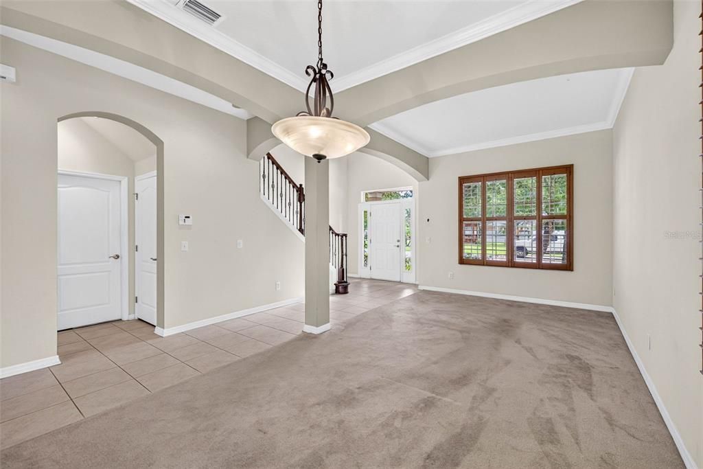 For Sale: $414,000 (4 beds, 2 baths, 2552 Square Feet)