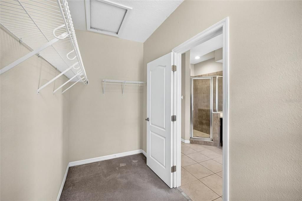 For Sale: $414,000 (4 beds, 2 baths, 2552 Square Feet)
