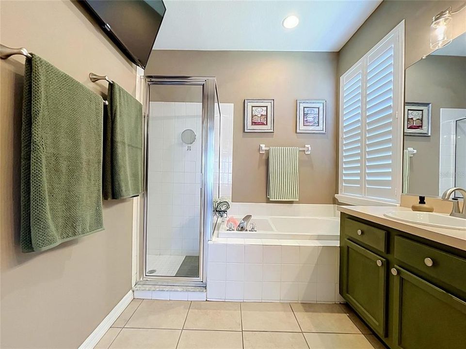 En Venta: $449,900 (3 camas, 2 baños, 2055 Pies cuadrados)