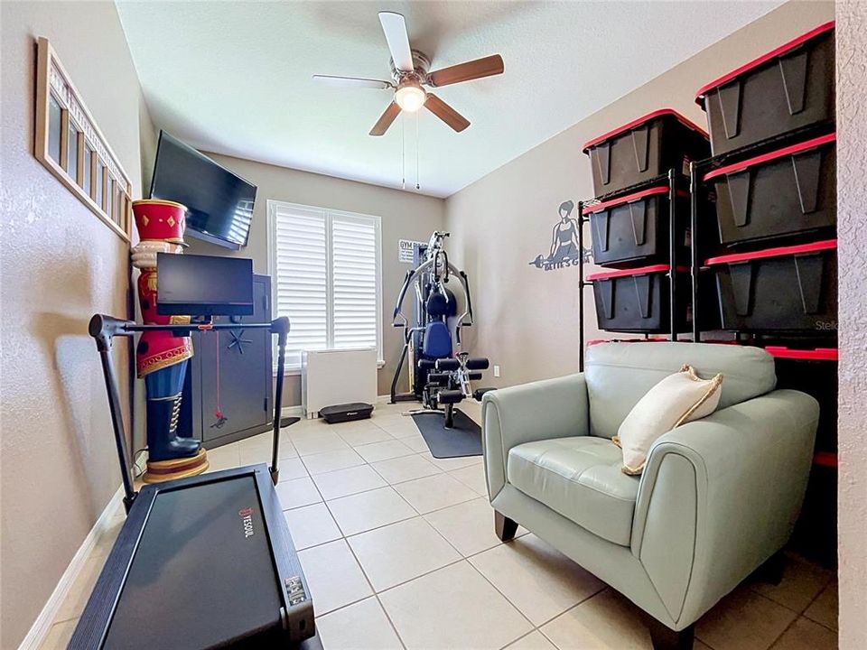En Venta: $449,900 (3 camas, 2 baños, 2055 Pies cuadrados)