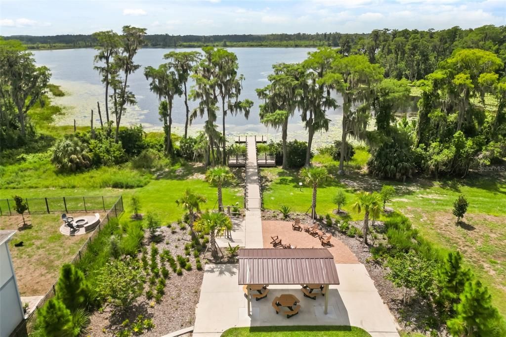 En Venta: $699,999 (4 camas, 3 baños, 3110 Pies cuadrados)