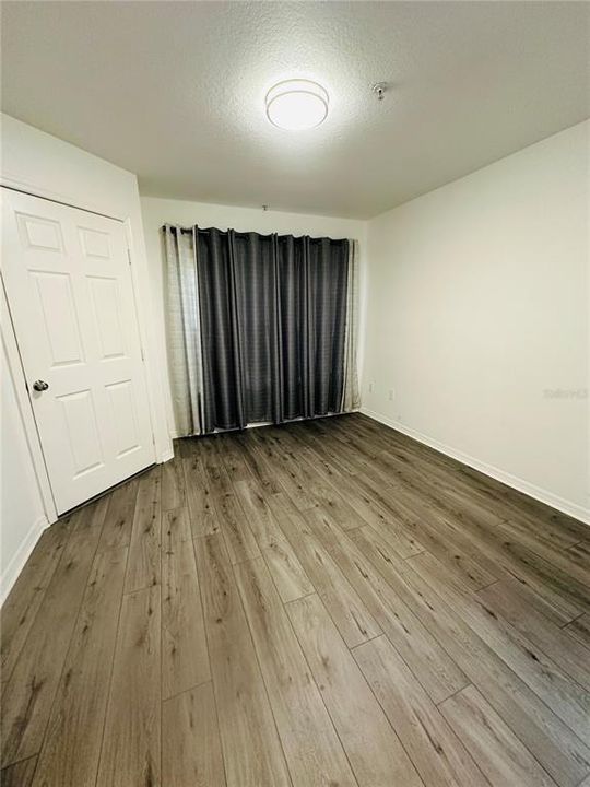 В аренду: $1,350 (1 спален, 1 ванн, 499 Квадратных фут)