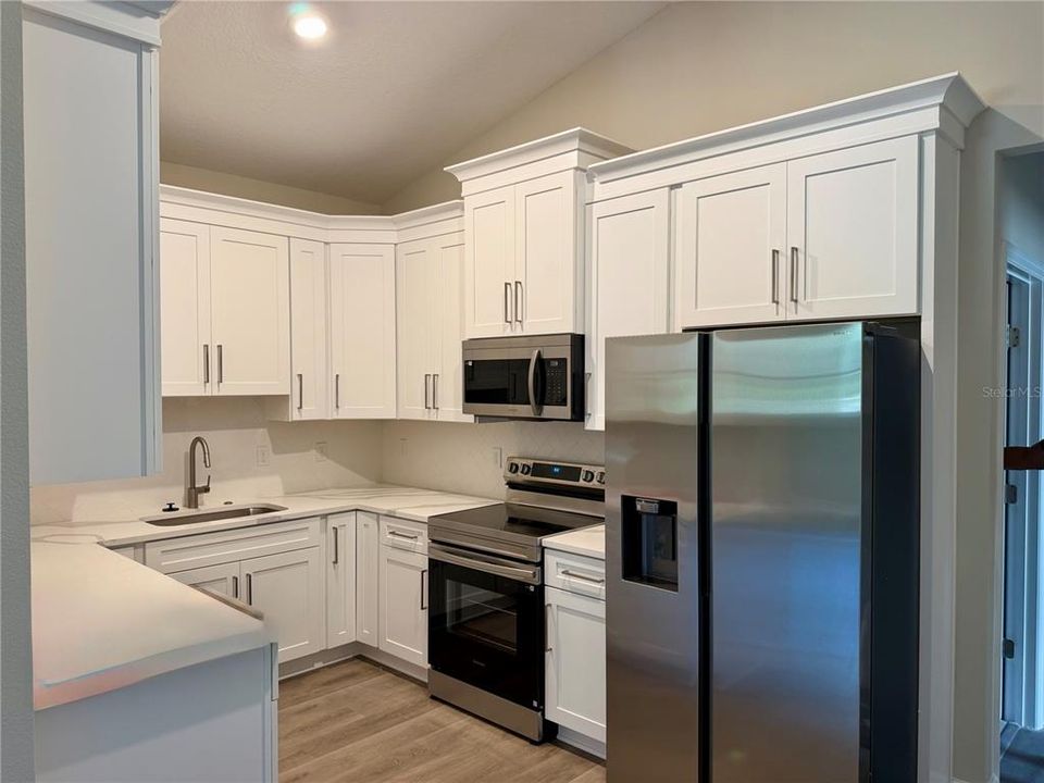 En Venta: $344,900 (4 camas, 2 baños, 1386 Pies cuadrados)