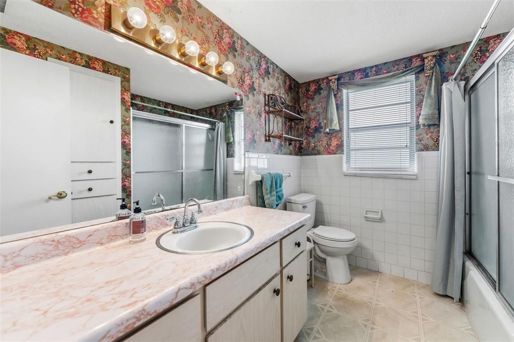 En Venta: $329,999 (3 camas, 2 baños, 1640 Pies cuadrados)