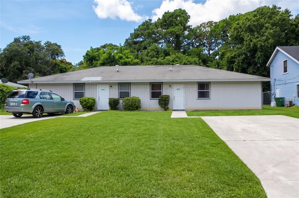 For Sale: $379,999 (6 beds, 4 baths, 2201 Square Feet)