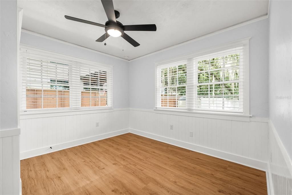 For Sale: $875,000 (4 beds, 3 baths, 2095 Square Feet)