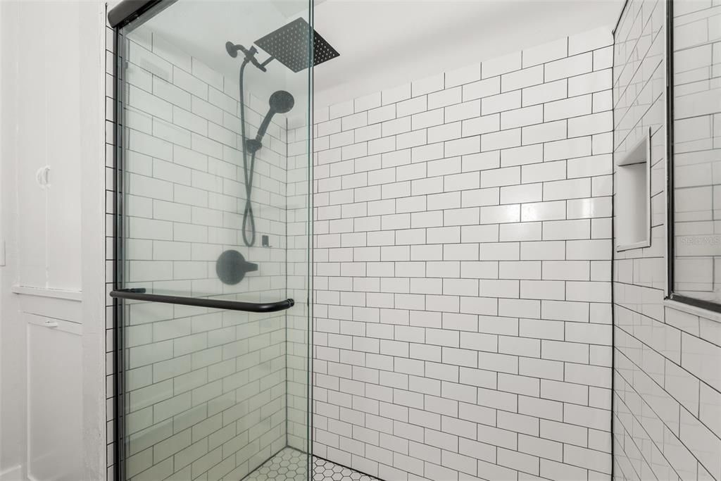 For Sale: $875,000 (4 beds, 3 baths, 2095 Square Feet)