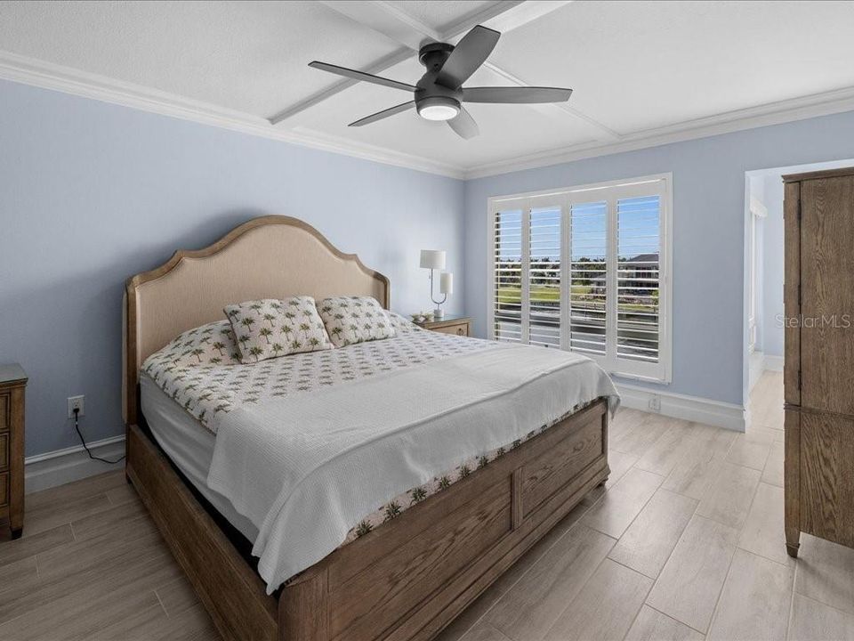 For Sale: $445,000 (2 beds, 2 baths, 1564 Square Feet)