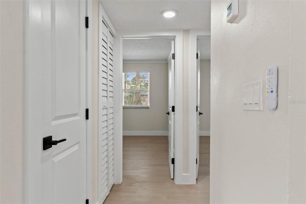 Activo con contrato: $615,000 (4 camas, 3 baños, 1966 Pies cuadrados)