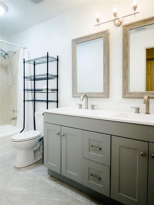 For Sale: $349,000 (3 beds, 2 baths, 1815 Square Feet)