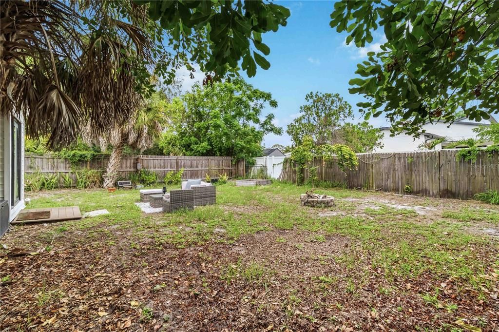 En Venta: $349,000 (2 camas, 2 baños, 913 Pies cuadrados)