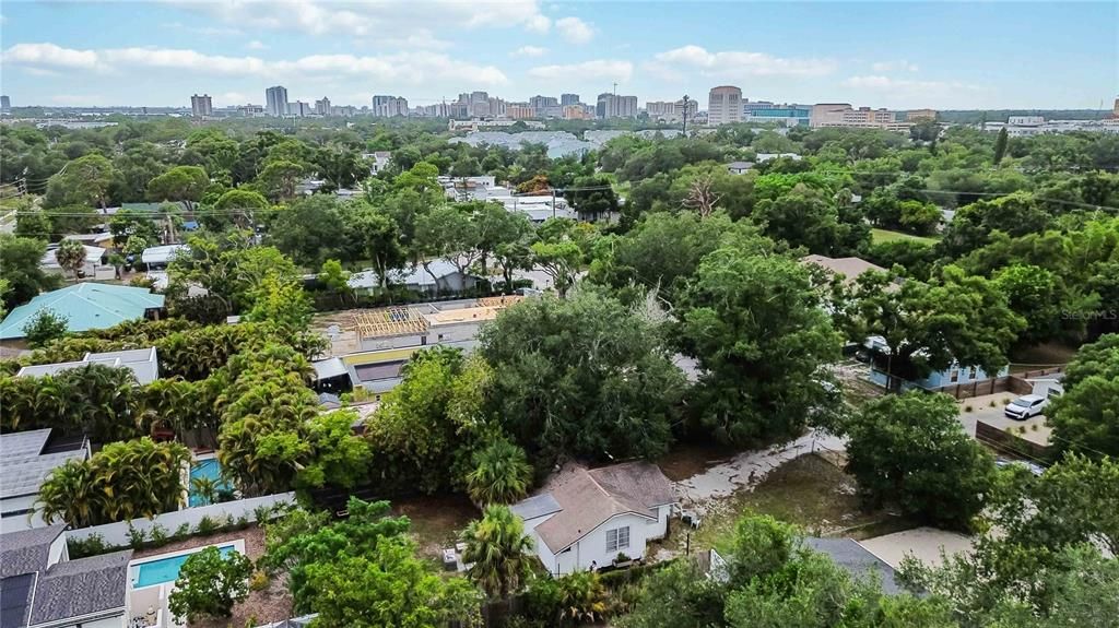 En Venta: $349,000 (2 camas, 2 baños, 913 Pies cuadrados)