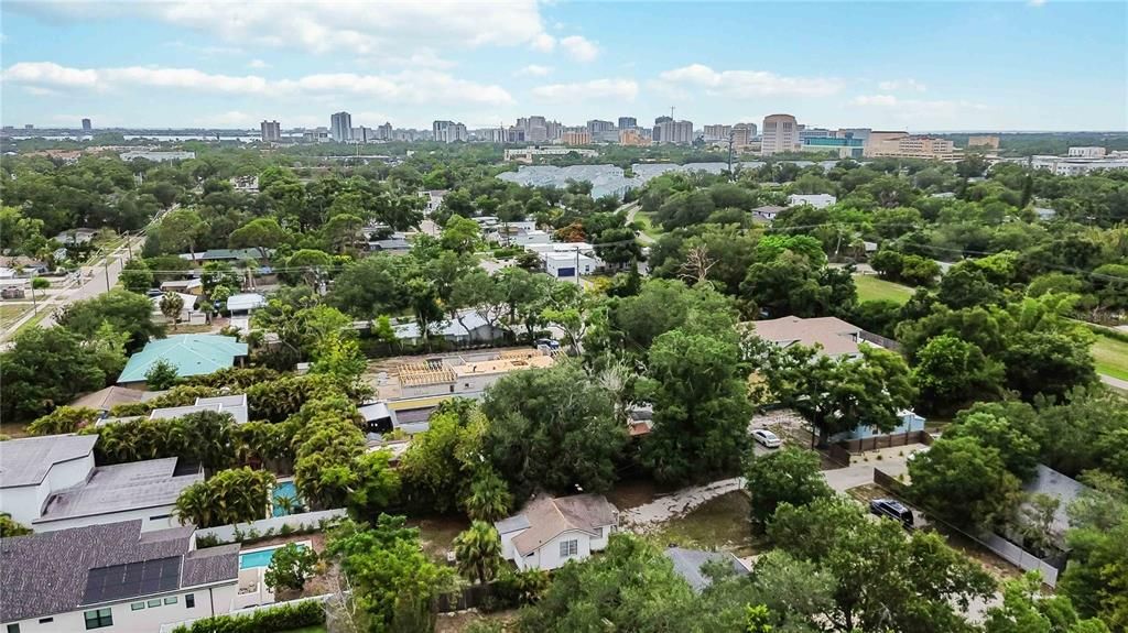 En Venta: $349,000 (2 camas, 2 baños, 913 Pies cuadrados)