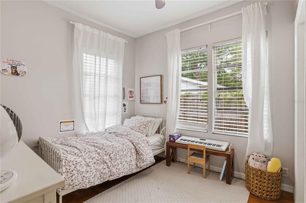 En Venta: $349,000 (2 camas, 2 baños, 913 Pies cuadrados)