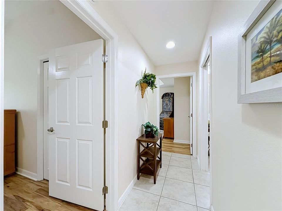 For Sale: $560,000 (3 beds, 3 baths, 2016 Square Feet)