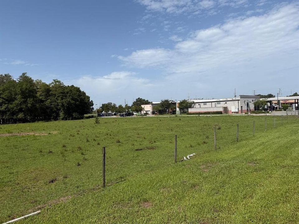 En Venta: $1,500,000 (1.16 acres)