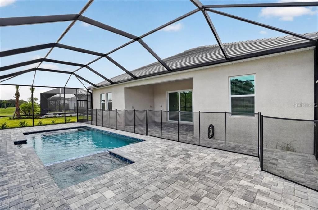 For Rent: $6,000 (4 beds, 3 baths, 2725 Square Feet)