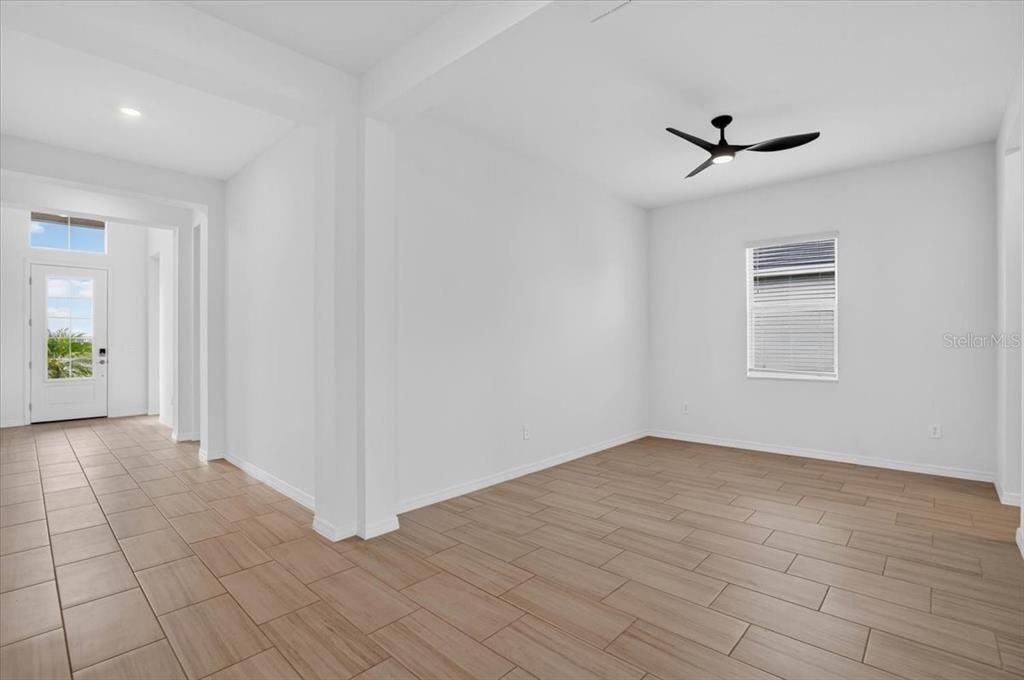 For Rent: $6,000 (4 beds, 3 baths, 2725 Square Feet)