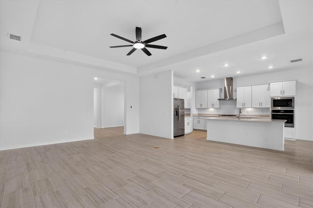 For Rent: $6,000 (4 beds, 3 baths, 2725 Square Feet)