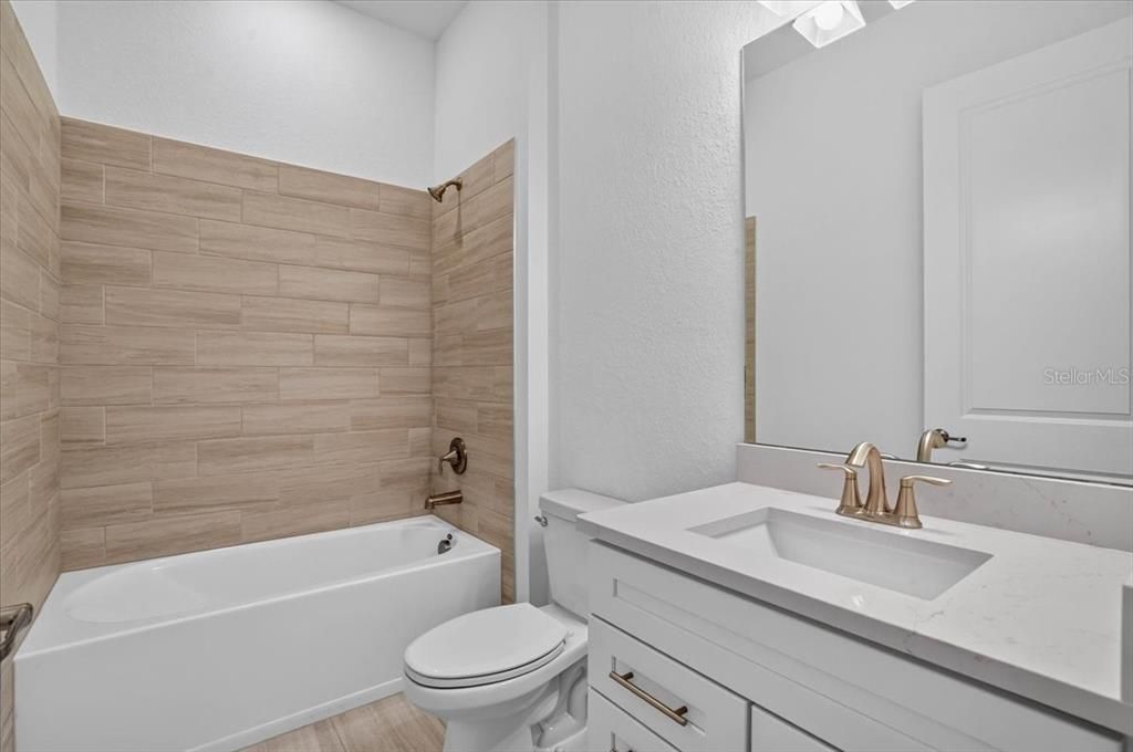 For Rent: $6,000 (4 beds, 3 baths, 2725 Square Feet)