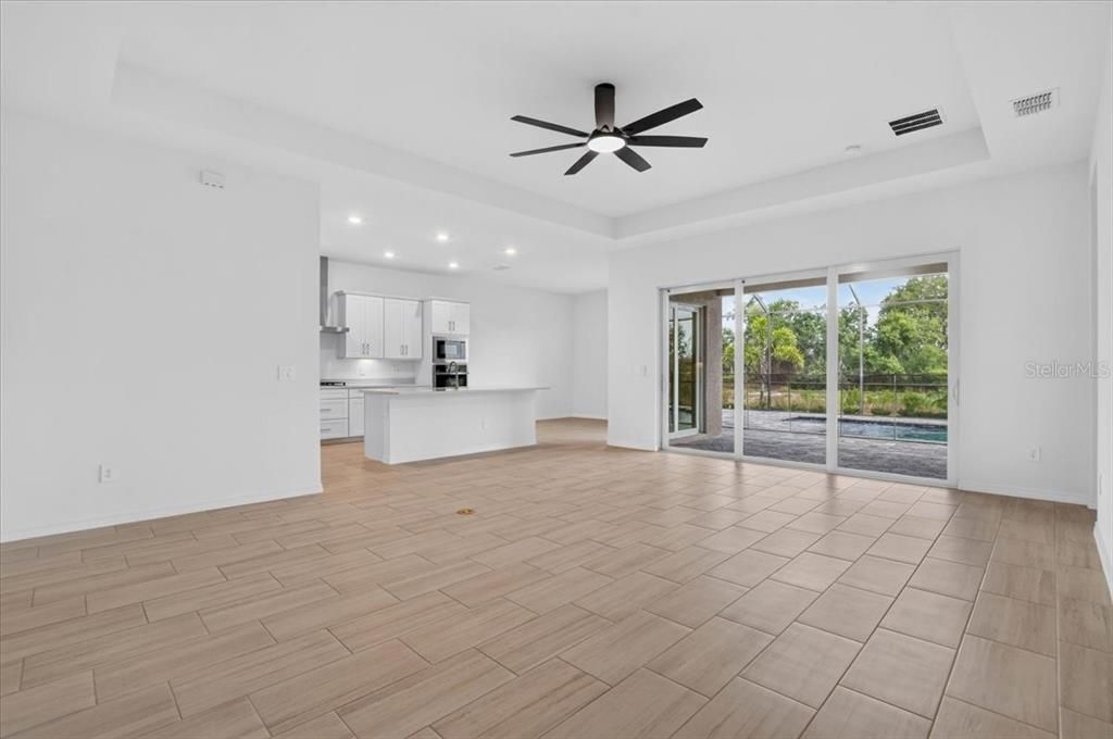 For Rent: $6,000 (4 beds, 3 baths, 2725 Square Feet)