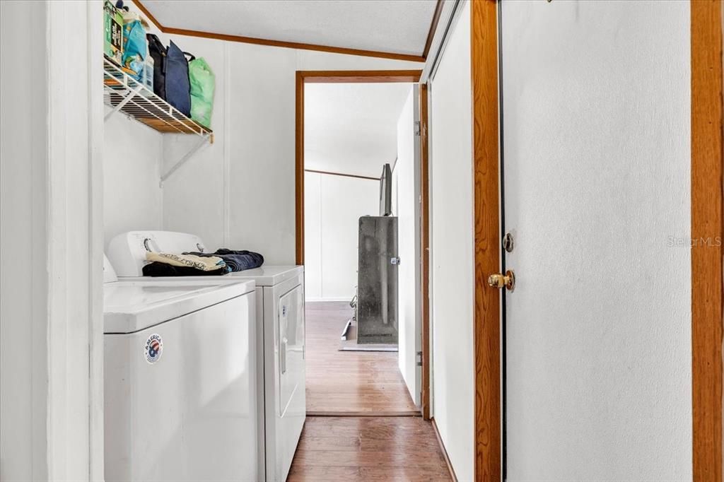 На продажу: $120,000 (2 спален, 2 ванн, 1124 Квадратных фут)