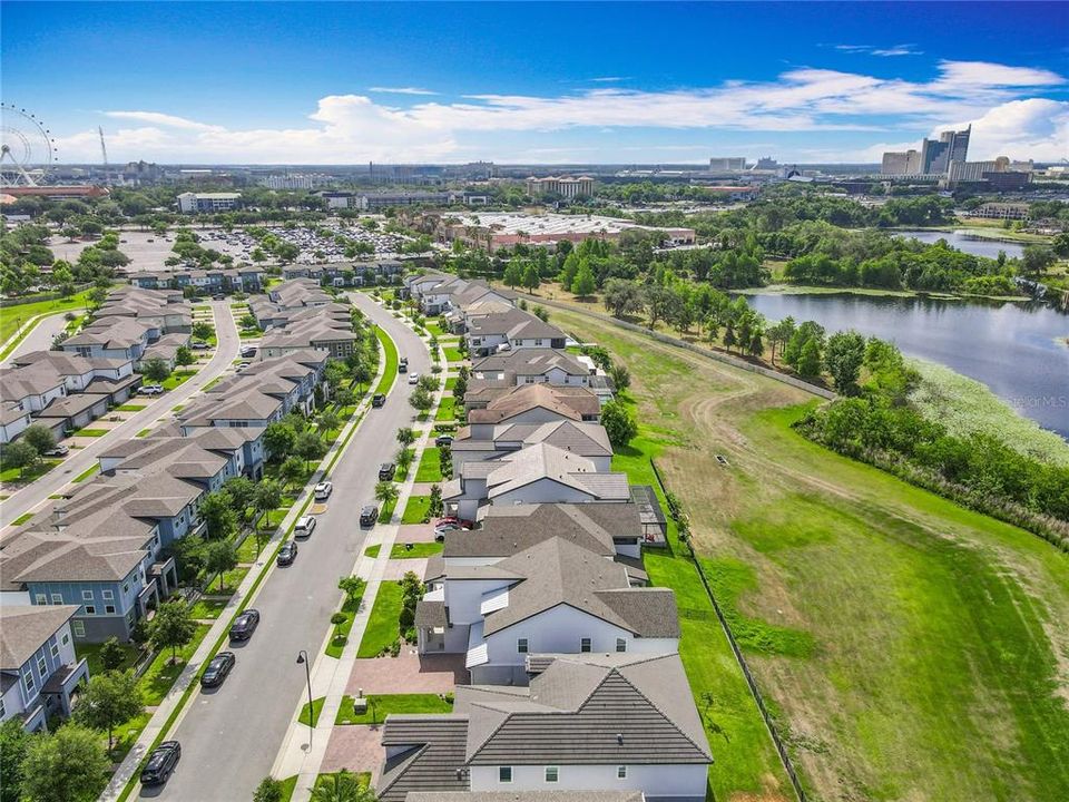 En Venta: $1,450,000 (5 camas, 3 baños, 3596 Pies cuadrados)