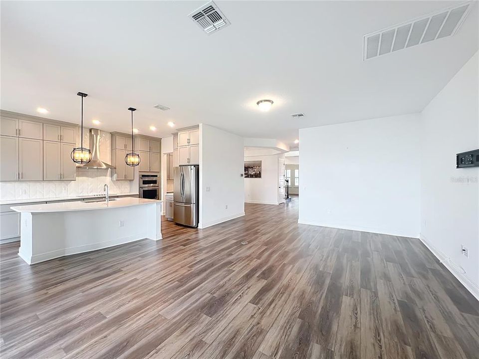 En Venta: $1,450,000 (5 camas, 3 baños, 3596 Pies cuadrados)