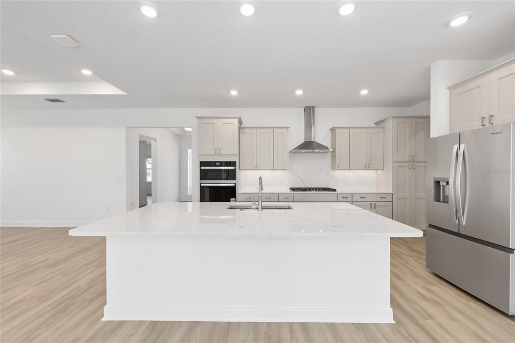 En Venta: $526,545 (2 camas, 2 baños, 2145 Pies cuadrados)