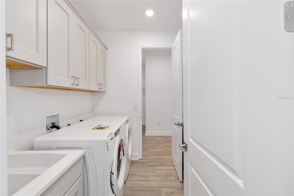 En Venta: $526,545 (2 camas, 2 baños, 2145 Pies cuadrados)