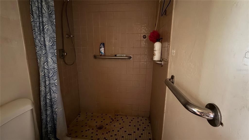 En Venta: $255,000 (3 camas, 2 baños, 1458 Pies cuadrados)