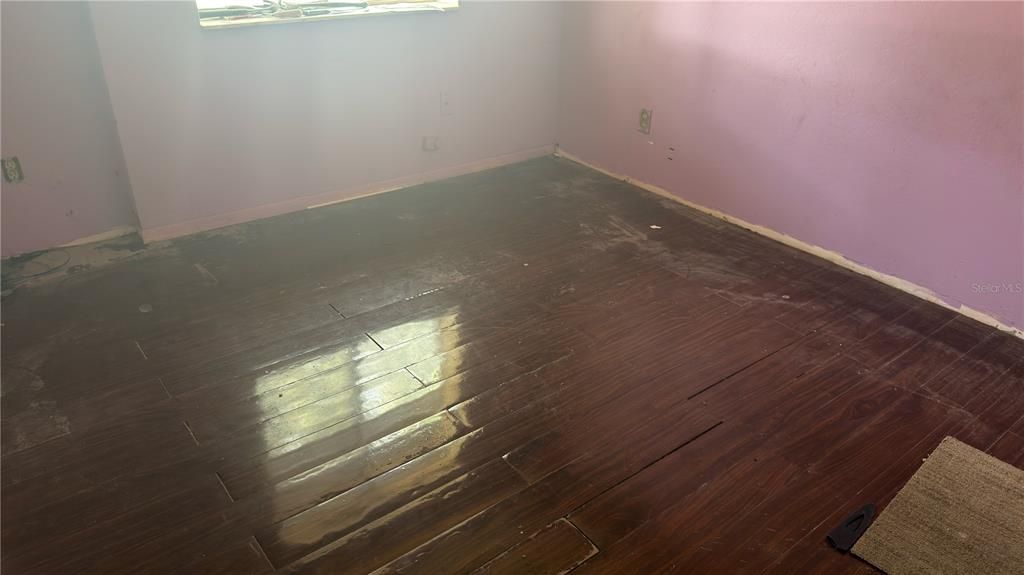 En Venta: $255,000 (3 camas, 2 baños, 1458 Pies cuadrados)