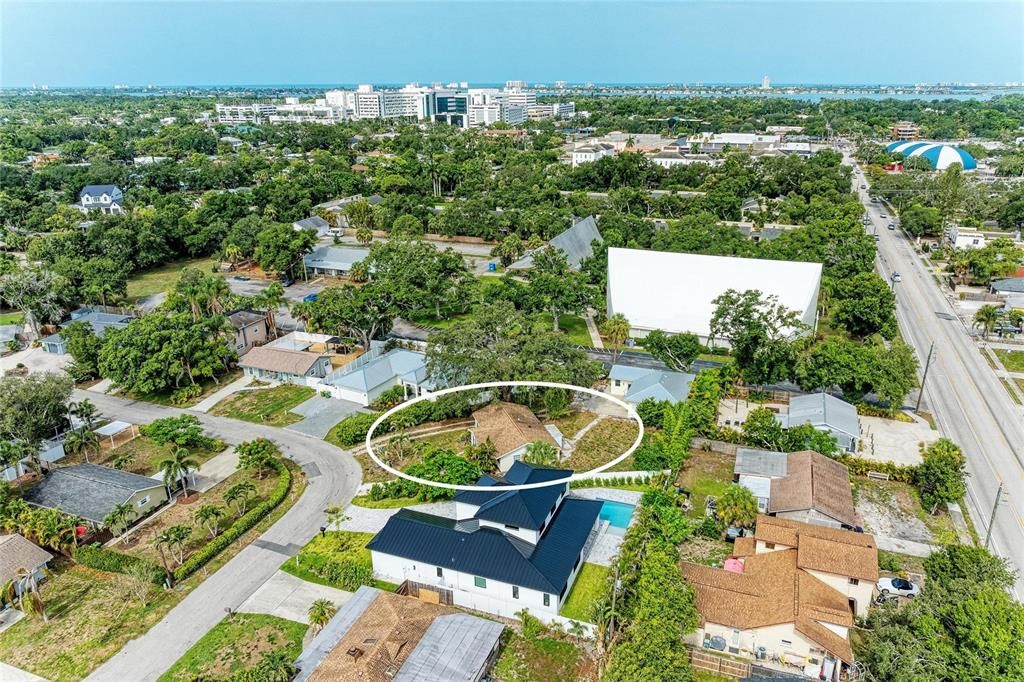 For Sale: $799,000 (0.32 acres)