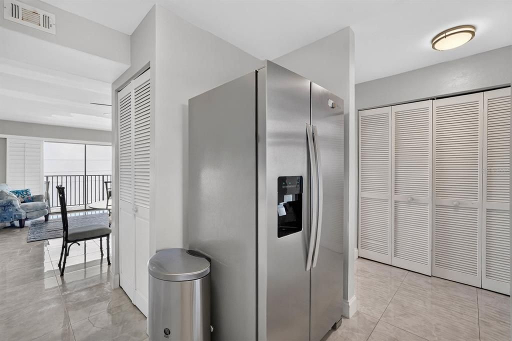 En Venta: $314,900 (2 camas, 2 baños, 983 Pies cuadrados)