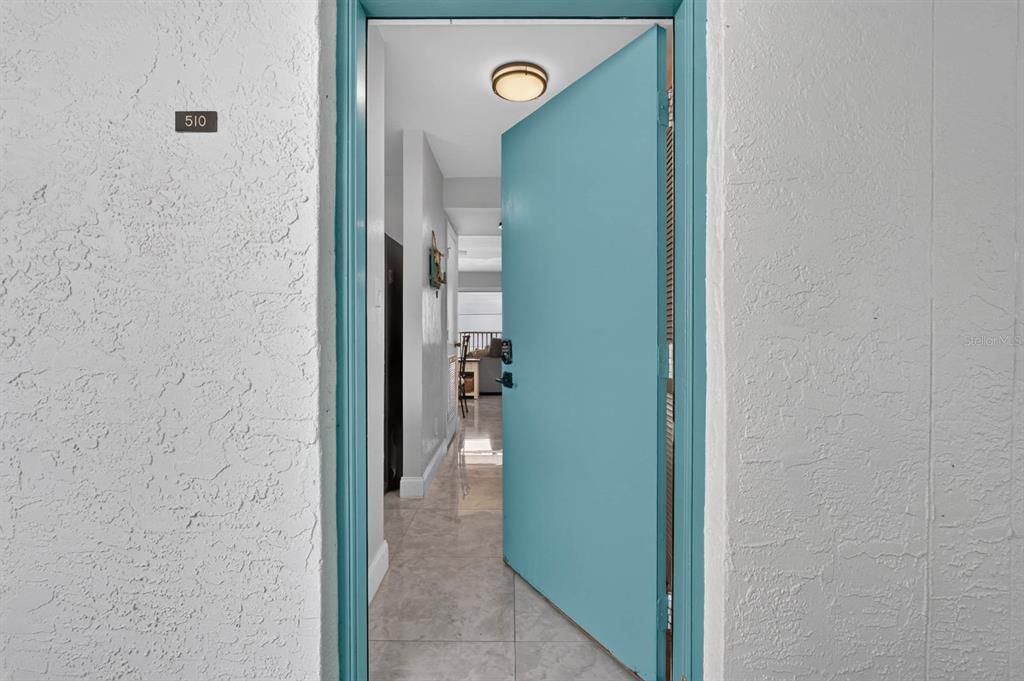 En Venta: $314,900 (2 camas, 2 baños, 983 Pies cuadrados)