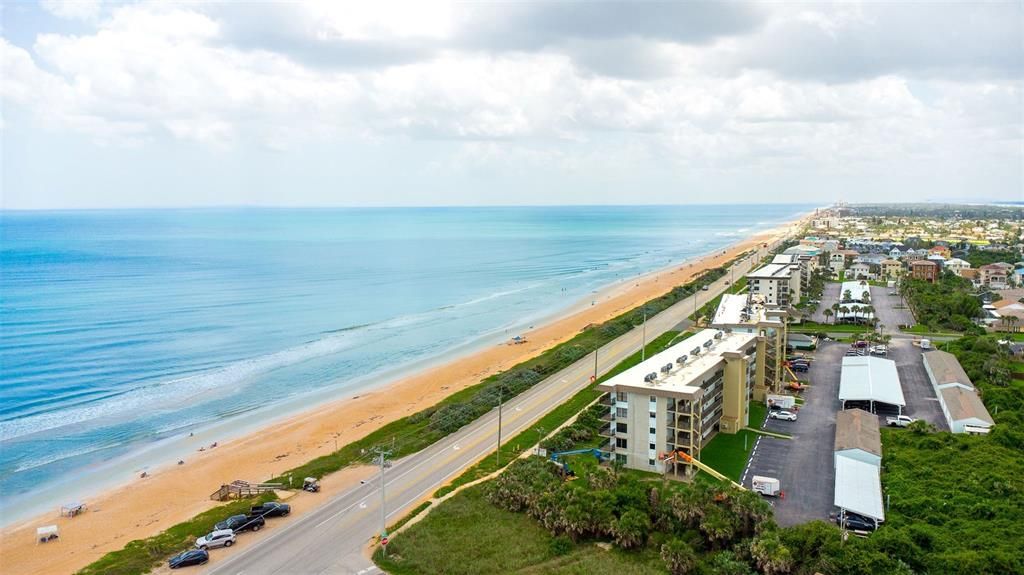 En Venta: $314,900 (2 camas, 2 baños, 983 Pies cuadrados)