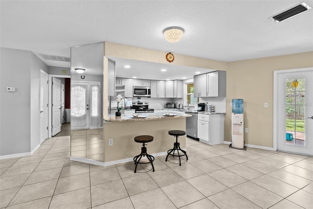For Sale: $299,900 (3 beds, 2 baths, 1575 Square Feet)