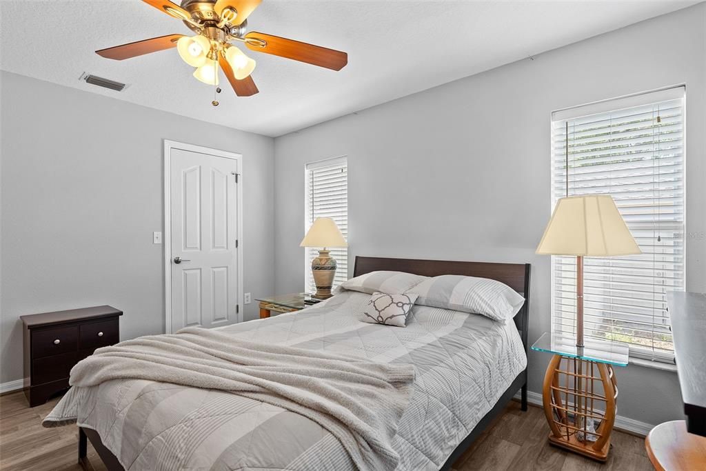 For Sale: $299,900 (3 beds, 2 baths, 1575 Square Feet)